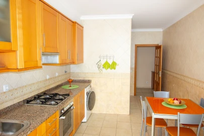 Apartamento T2 para Venda em Lagos (São Sebastião e Santa Maria)
