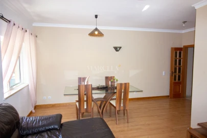 Apartamento T2 para Venda em Lagos (São Sebastião e Santa Maria)