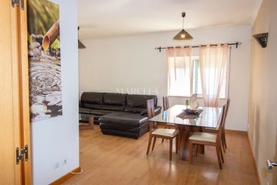 Apartamento T2 para Venda em Lagos (São Sebastião e Santa Maria)