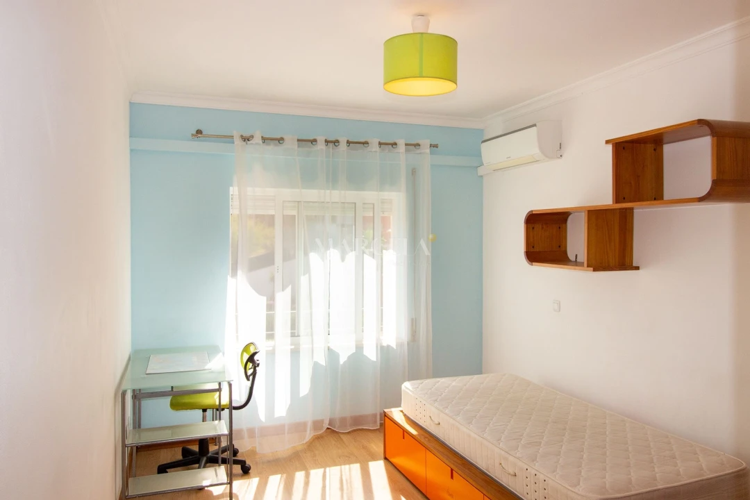 Apartamento T2 para Venda em Lagos (São Sebastião e Santa Maria) Foto 12