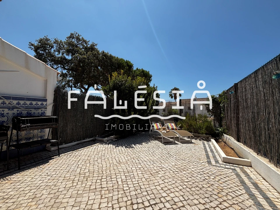 Moradia T2 para Venda em Albufeira e Olhos de Água Foto 22