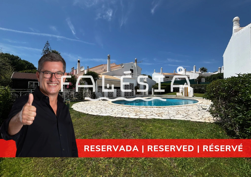 Moradia T2 para Venda em Albufeira e Olhos de Água Foto 1