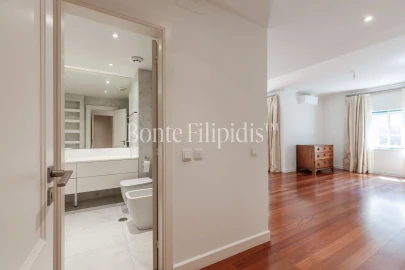 Apartamento T4 para Arrendamento em Cascais e Estoril