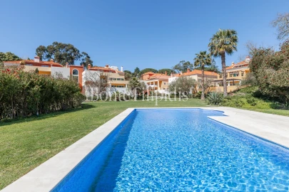 Apartamento T4 para Arrendamento em Cascais e Estoril