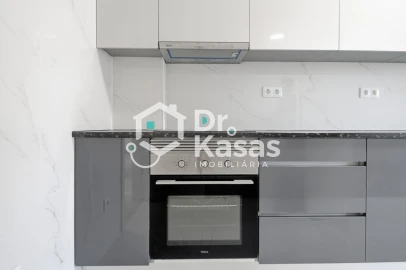 Apartamento T4 para Venda em Seixal, Arrentela e Aldeia de Paio Pires