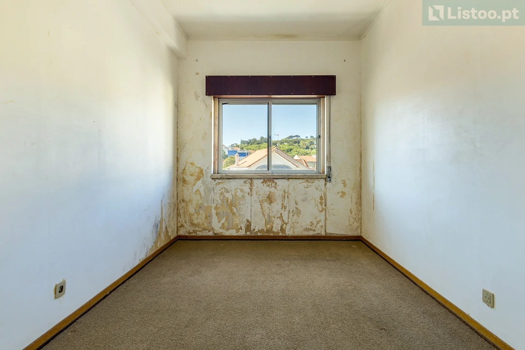 Apartamento T3 para Venda em Agualva e Mira-Sintra Foto 20