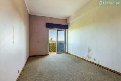 Apartamento T3 para Venda em Agualva e Mira-Sintra