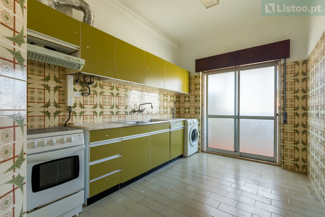Apartamento T3 para Venda em Agualva e Mira-Sintra Foto 9