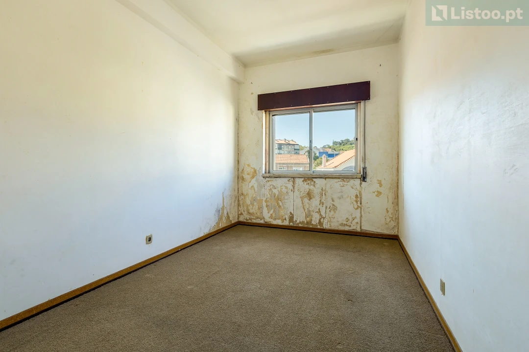 Apartamento T3 para Venda em Agualva e Mira-Sintra Foto 19