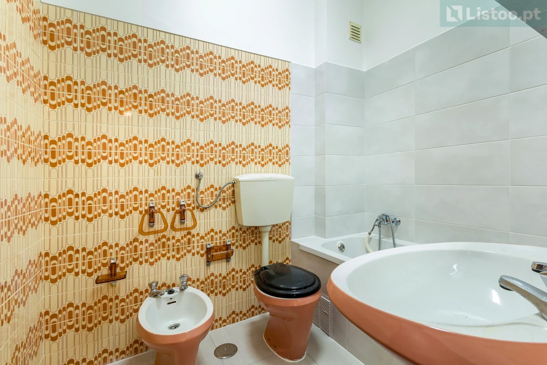 Apartamento T3 para Venda em Agualva e Mira-Sintra Foto 22