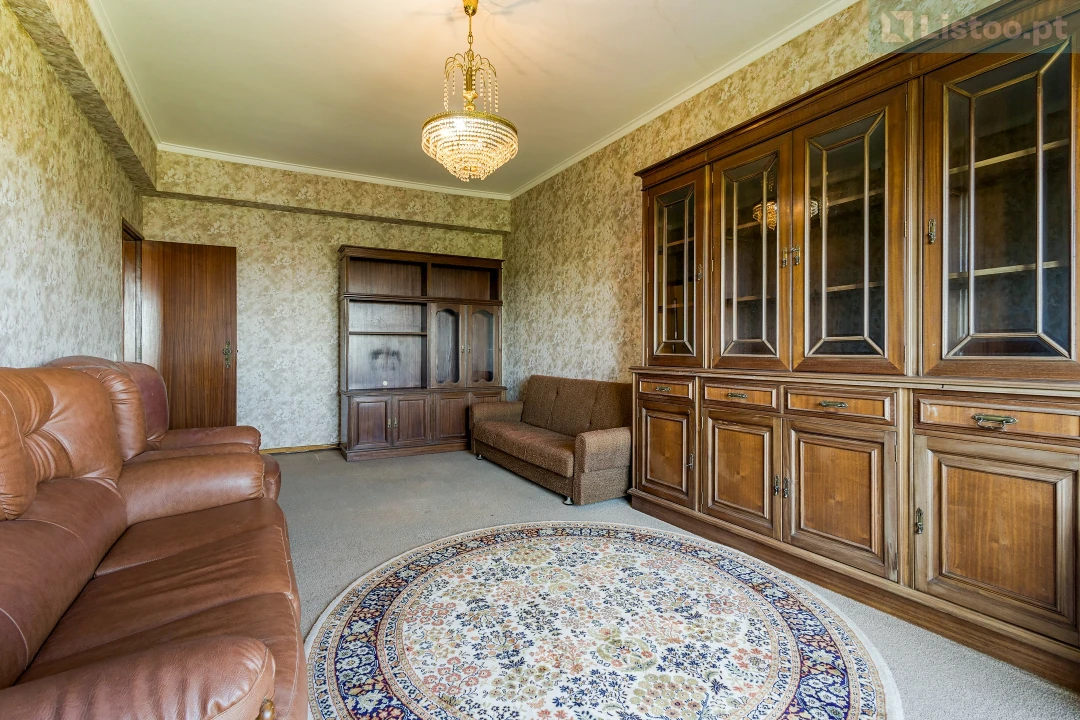 Apartamento T3 para Venda em Agualva e Mira-Sintra Foto 8