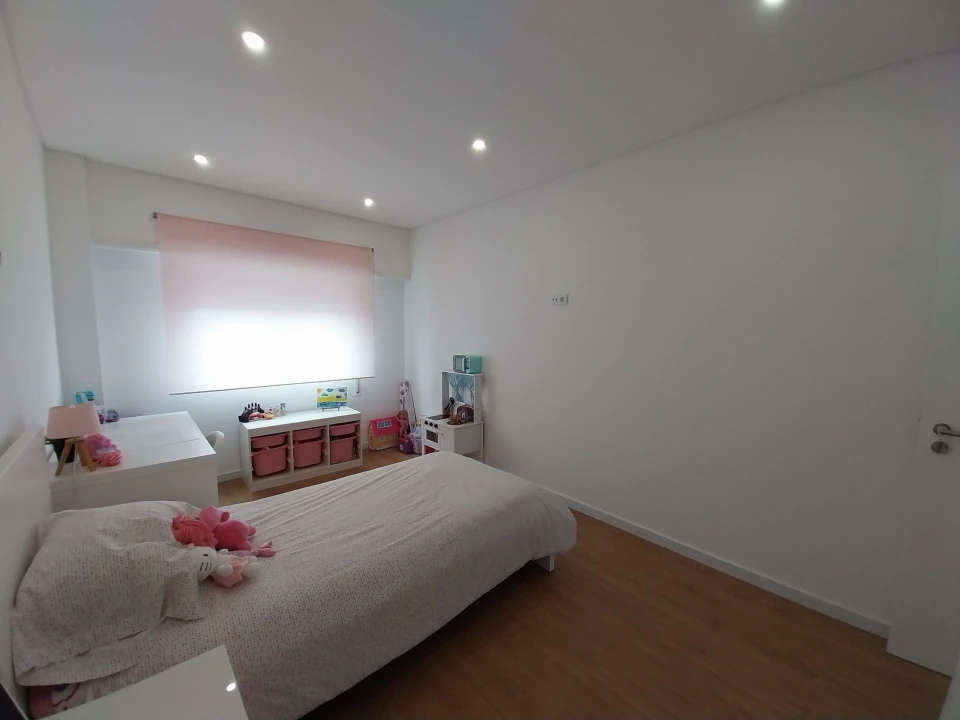Apartamento T3 para Venda em Santa Iria de Azoia, São João da Talha e Bobadela Foto 12