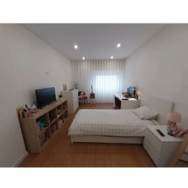 Apartamento T3 para Venda em Santa Iria de Azoia, São João da Talha e Bobadela