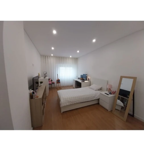 Apartamento T3 para Venda em Santa Iria de Azoia, São João da Talha e Bobadela Foto 16