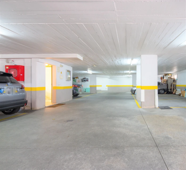 Apartamento T3 para Venda em Santa Iria de Azoia, São João da Talha e Bobadela Foto 20