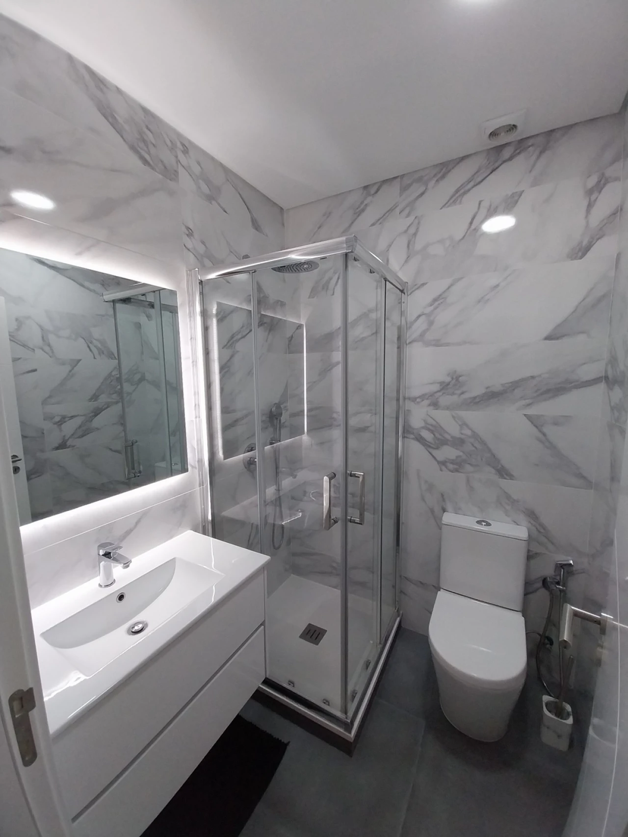Apartamento T3 para Venda em Santa Iria de Azoia, São João da Talha e Bobadela Foto 10