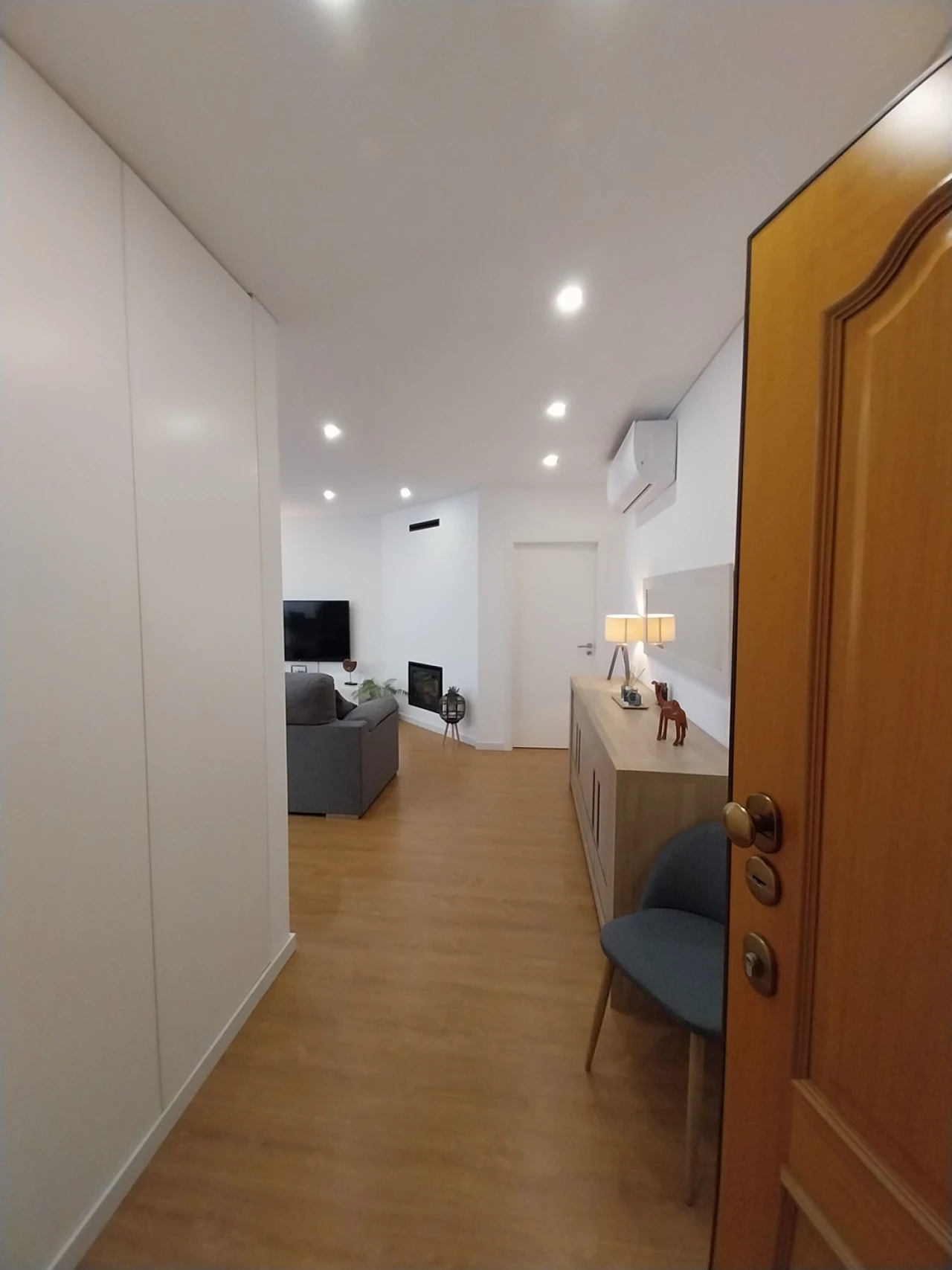 Apartamento T3 para Venda em Santa Iria de Azoia, São João da Talha e Bobadela Foto 4