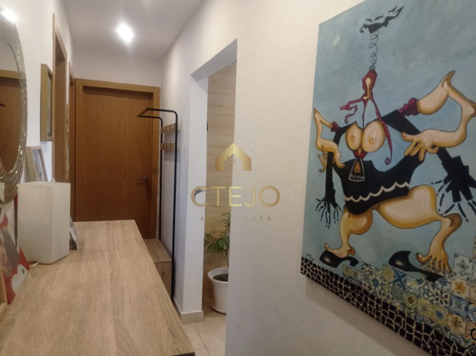Moradia T3 para Venda em Ortiga Foto 10