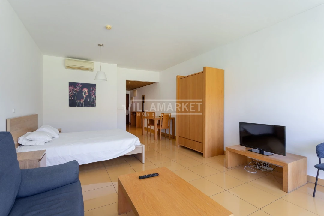 Apartamento para Venda em Albufeira e Olhos de Água Foto 13