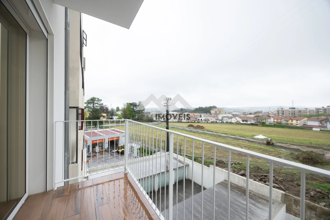 Apartamento para Venda em Rio Tinto Foto 12