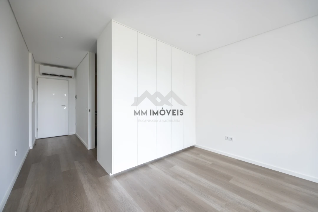 Apartamento para Venda em Rio Tinto Foto 14
