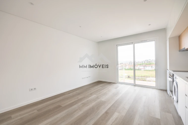 Apartamento para Venda em Rio Tinto Foto 4