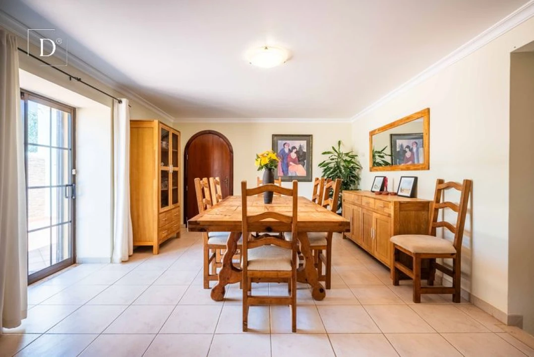 Negócio para Venda em Silves Foto 22