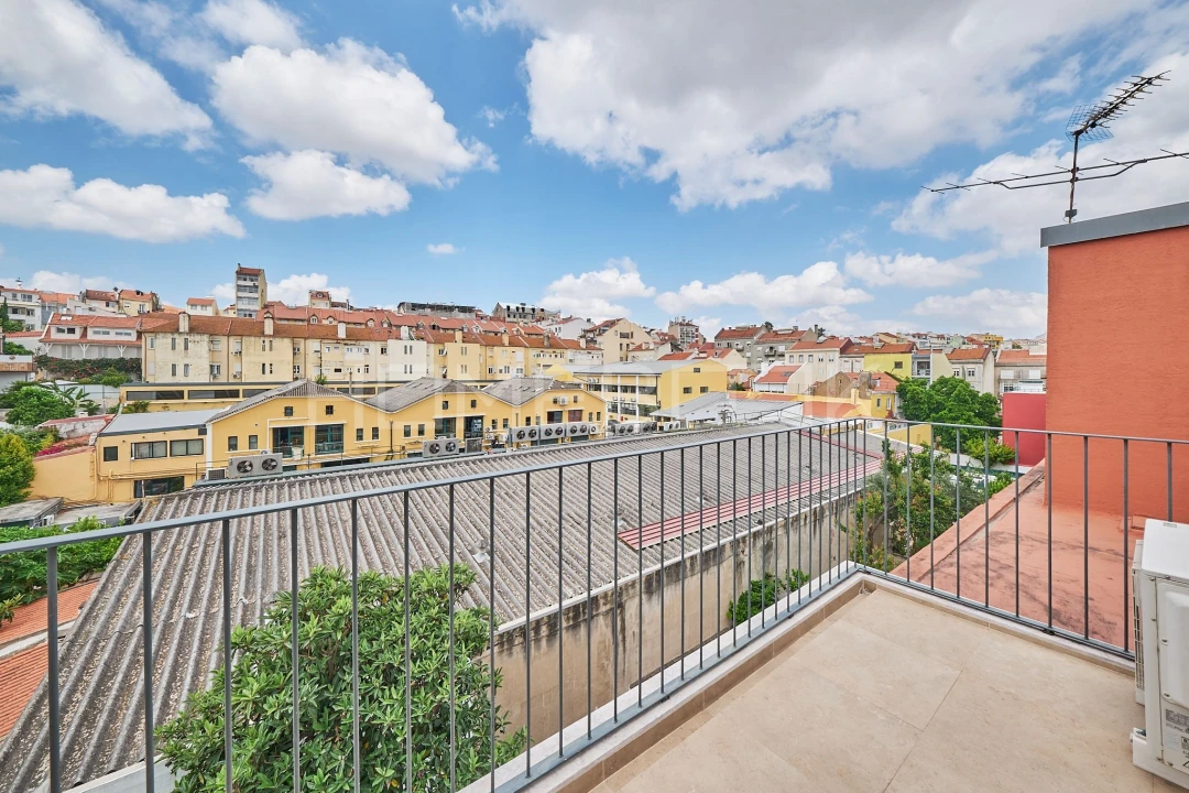 Apartamento T2 para Venda em São Vicente Foto 31