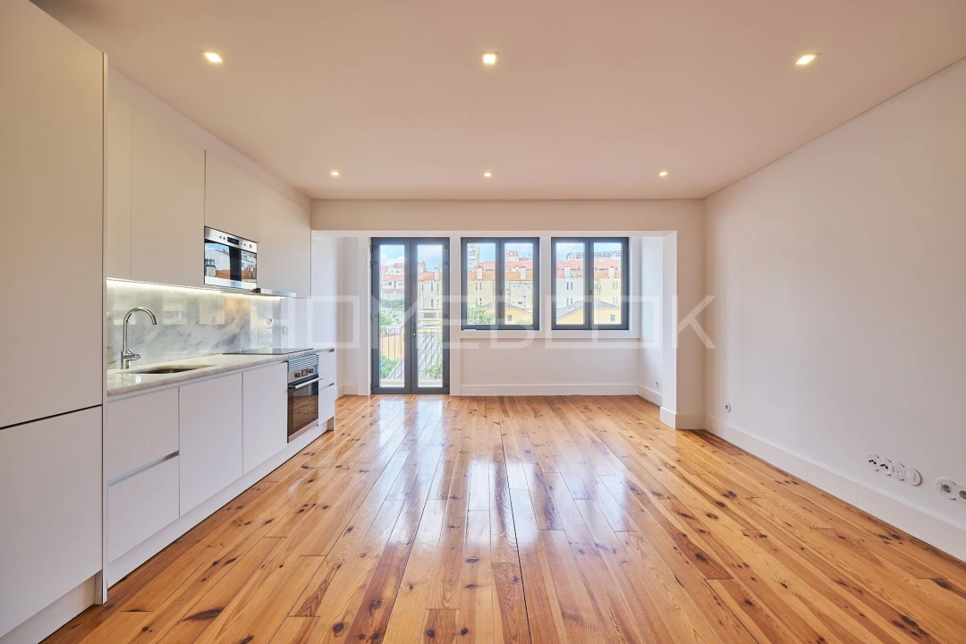 Apartamento T2 para Venda em São Vicente Foto 3