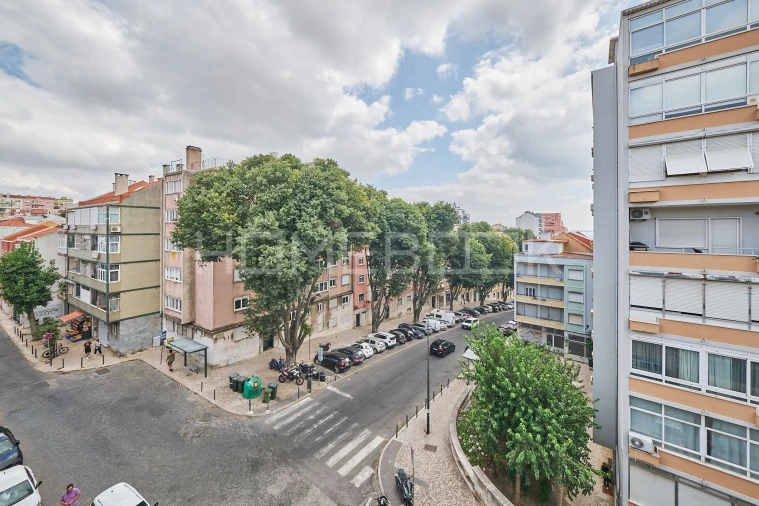Apartamento T2 para Venda em São Vicente Foto 27