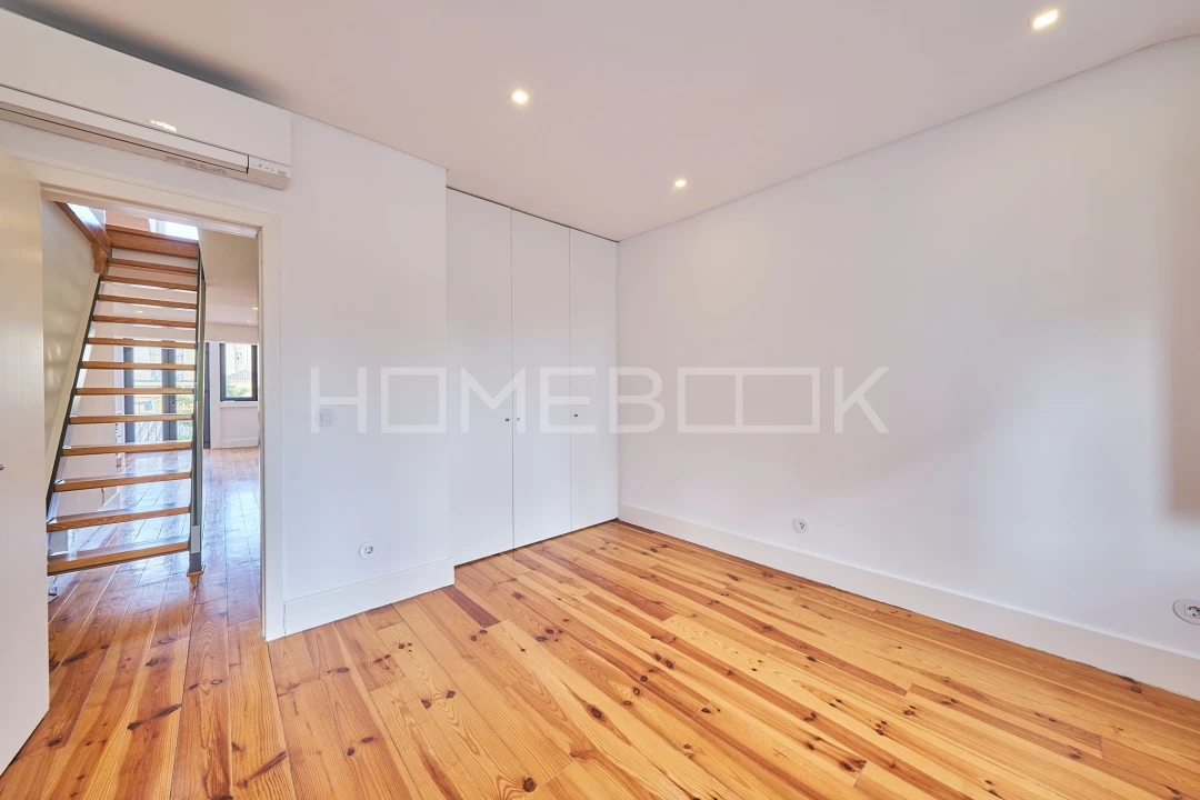Apartamento T2 para Venda em São Vicente Foto 11