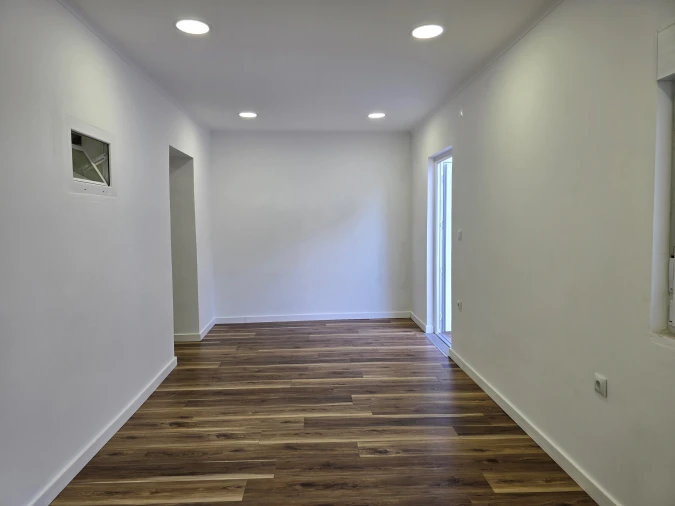 Moradia T4 para Venda em Santa Iria de Azoia, São João da Talha e Bobadela Foto 2