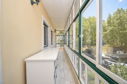 Apartamento T4 para Arrendamento em Agualva e Mira-Sintra