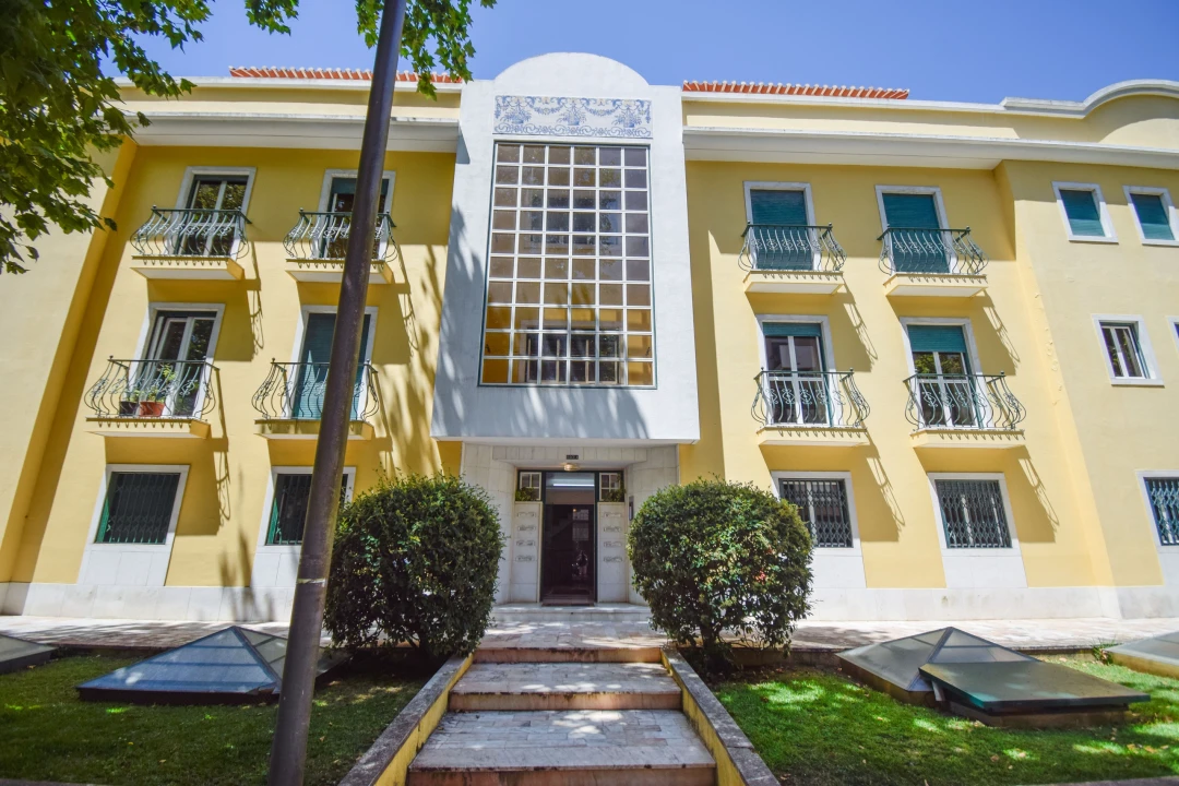 Apartamento T4 para Arrendamento em Agualva e Mira-Sintra Foto 1