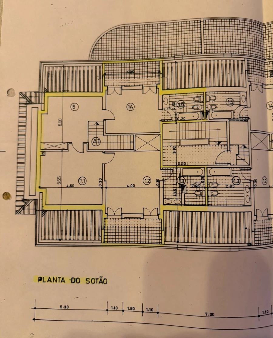 Apartamento T4 para Arrendamento em Agualva e Mira-Sintra Planta 1