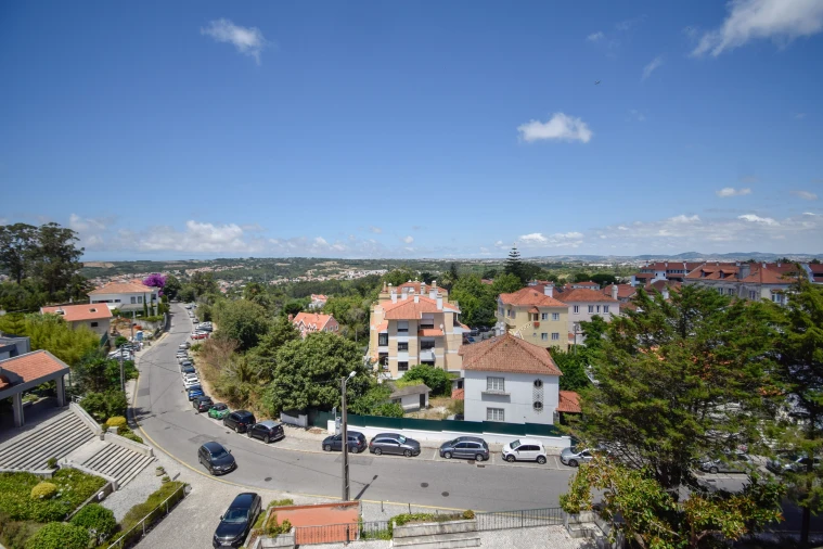 Apartamento T4 para Arrendamento em Agualva e Mira-Sintra Foto 37