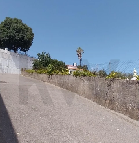 Terreno para Venda em Silves