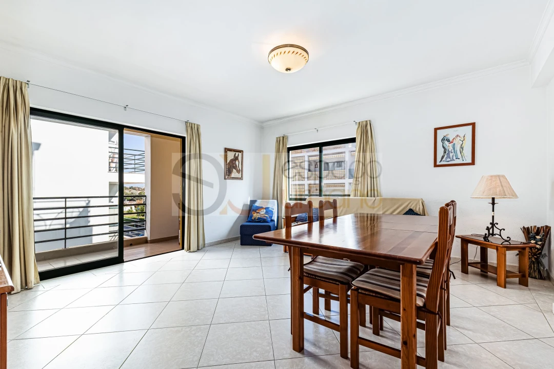 Apartamento T2 para Arrendamento férias em Armação de Pera Foto 3