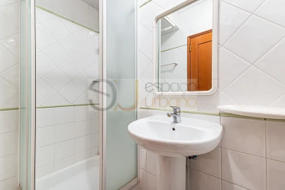 Apartamento T2 para Arrendamento férias em Armação de Pera
