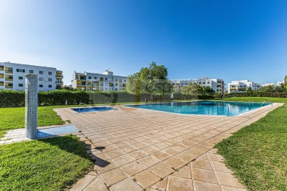 Apartamento T2 para Arrendamento férias em Armação de Pera
