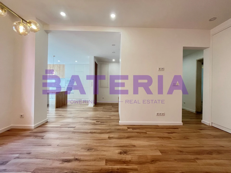 Apartamento T2 para Arrendamento em São Domingos de Benfica Foto 5