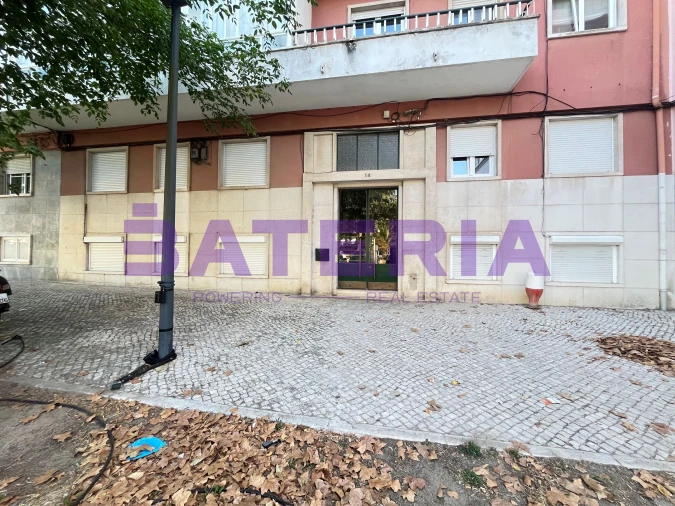 Apartamento T2 para Arrendamento em São Domingos de Benfica Foto 15