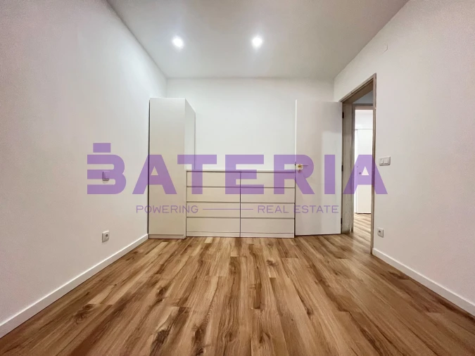 Apartamento T2 para Arrendamento em São Domingos de Benfica Foto 12