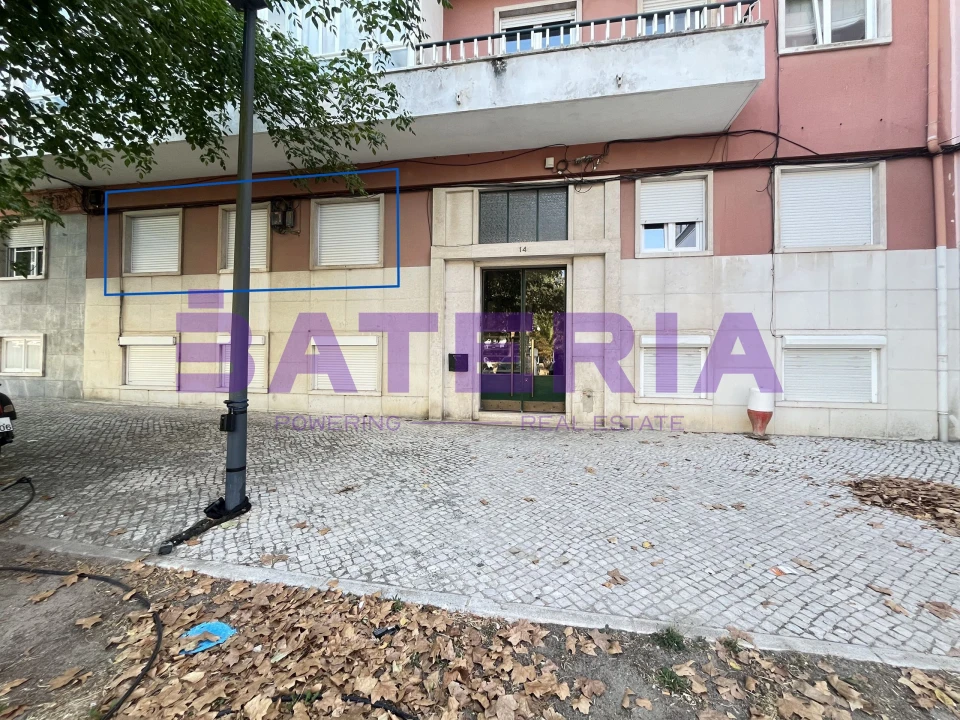 Apartamento T2 para Arrendamento em São Domingos de Benfica Foto 18