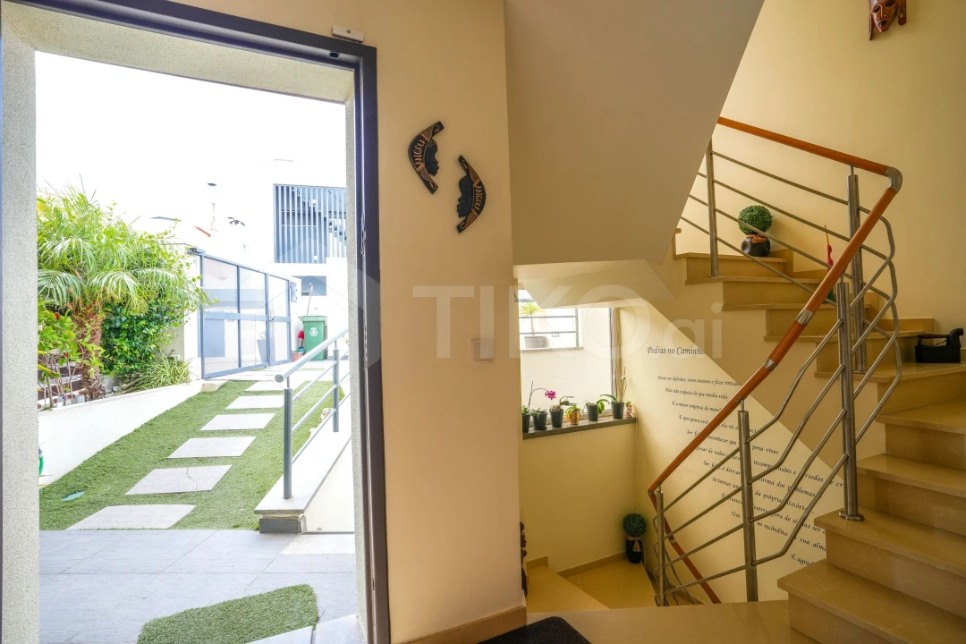 Moradia T3 para Venda em Charneca de Caparica e Sobreda Foto 34