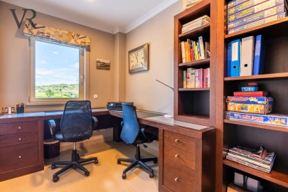 Moradia T5 para Venda em Alte