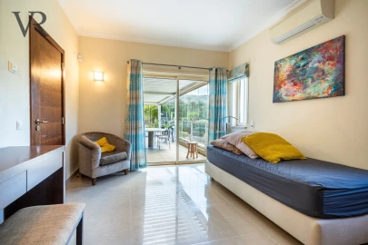 Moradia T5 para Venda em Alte