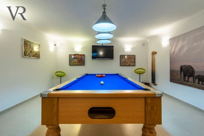 Moradia T5 para Venda em Alte