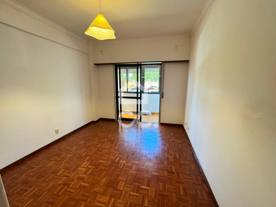 Apartamento T3 para Arrendamento em Loures Foto 13