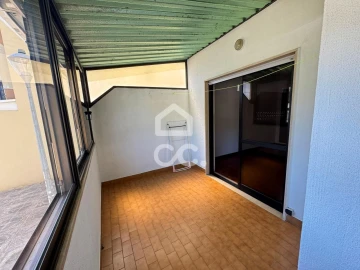 Apartamento T3 para Arrendamento em Loures